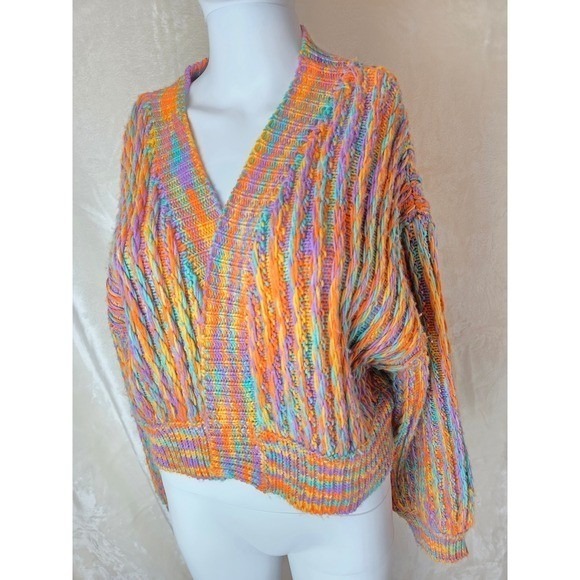 Blue Blush Sweaters - Multi Color Striped Chunky Knit V Neck Sweater Size‎ S